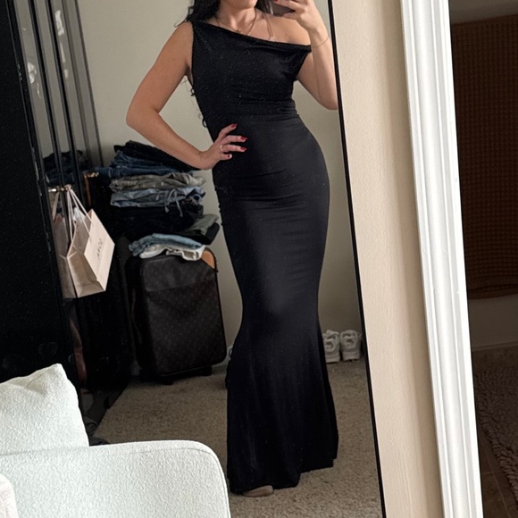 Club London Lita Dress - Picture 2 of 2